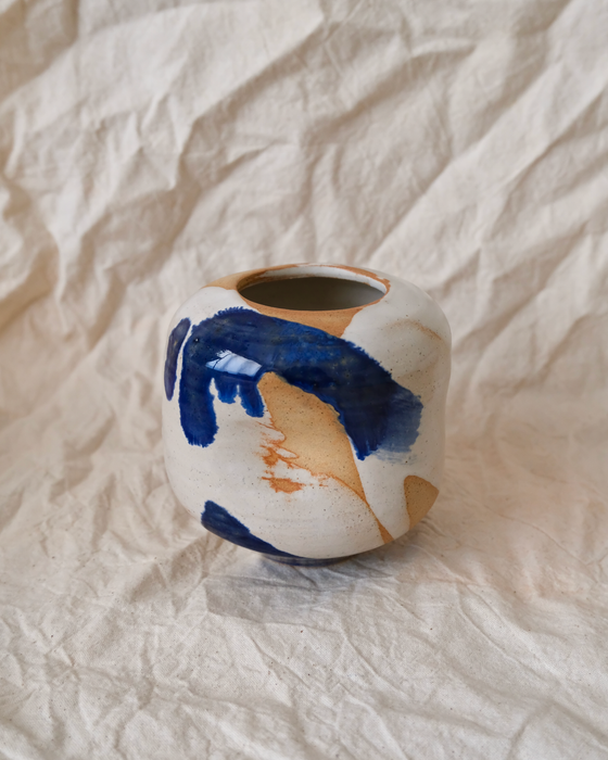 bud vase - indigo break (wip)