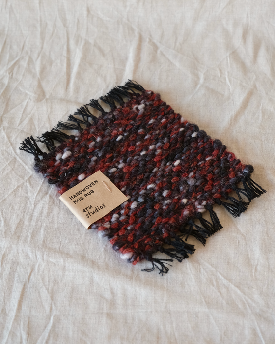 mug rug - red/black
