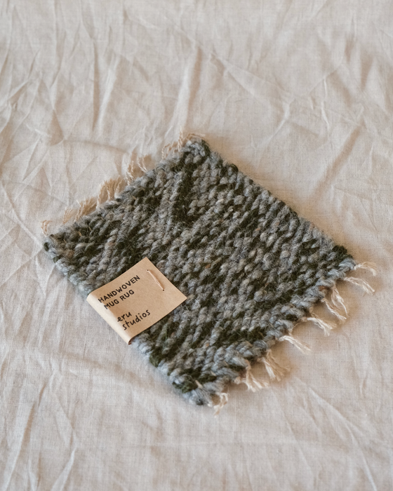 mug rug - grey/green