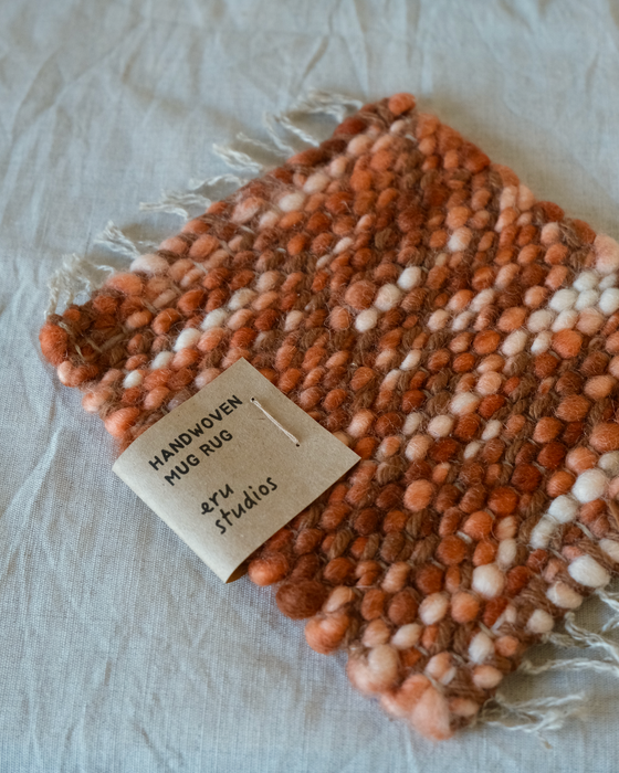 mug rug - orange/brown