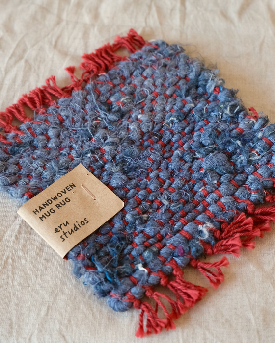 mug rug - denim/red